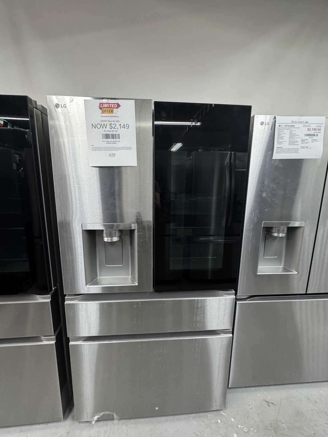 LG LH29S8565S French-door refrigerator with InstaView Door-in-Door panel